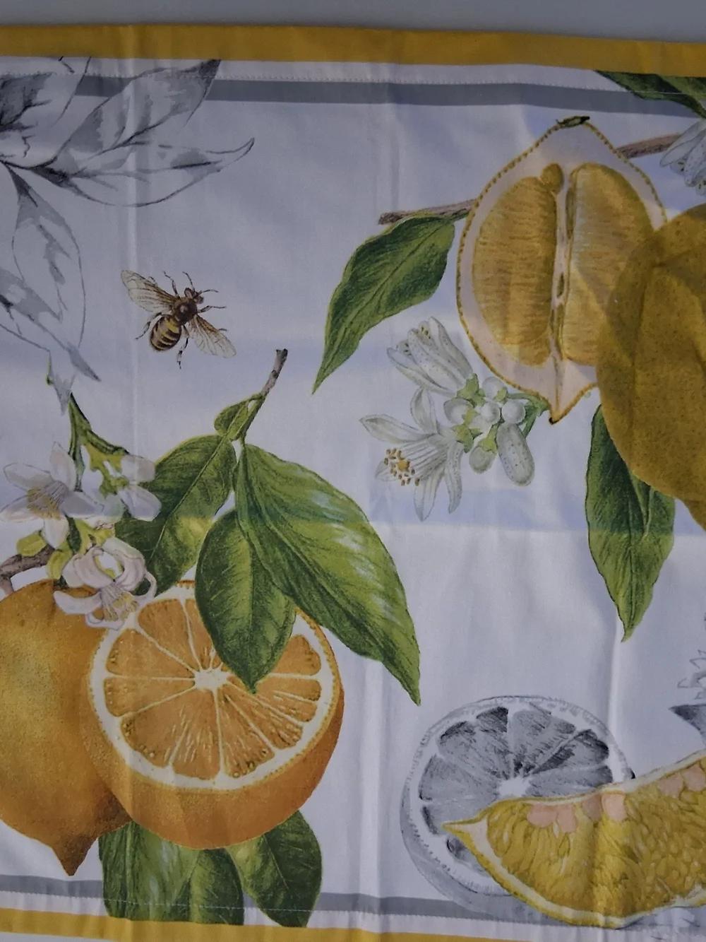 Single William Sonoma Lemon Napkin